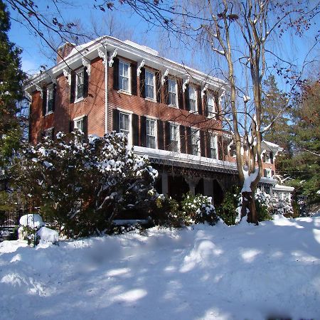 Faunbrook Bed & Breakfast (Adults Only) West Chester Dış mekan fotoğraf
